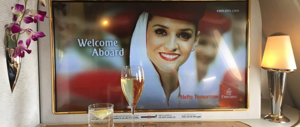 emirates first class a380 bildschirm 1