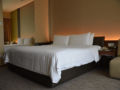 traders hotel kuala lumpur club room kingsize