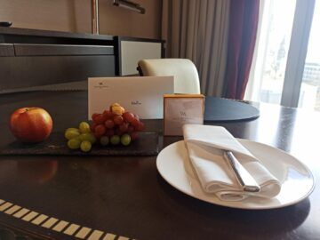 Waldorf Astoria Berlin Deluxe Zimmer With View 8
