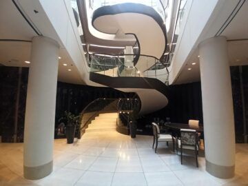 Waldorf Astoria Berlin Lobby Treppe