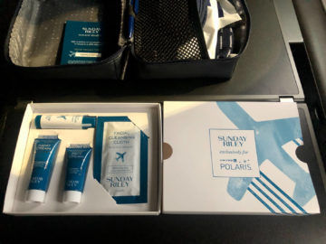 United Airlines Polaris Business Class Boeing 767 300 Amenity Kit Cremes
