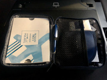 United Airlines Polaris Business Class Boeing 767 300 Amenity Kit Inhalt