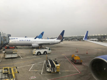 United Airlines Polaris Business Class Boeing 767 300 Blick Aus Dem Fenster