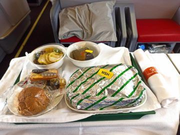 Ethiopian Airlines Business Class B767 300er Essen Verpackt