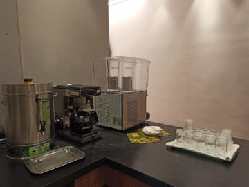 Ethiopian Airlines Sheba Platinum Lounge Addis Abeba Terminal 2 Tee Und Bruehkaffee