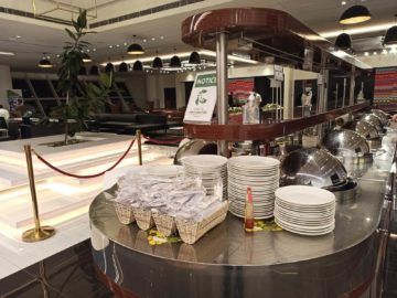 Ethiopian Airlines Sheba Platinum Lounge Addis Abeba Terminal 2 Warmes Buffet