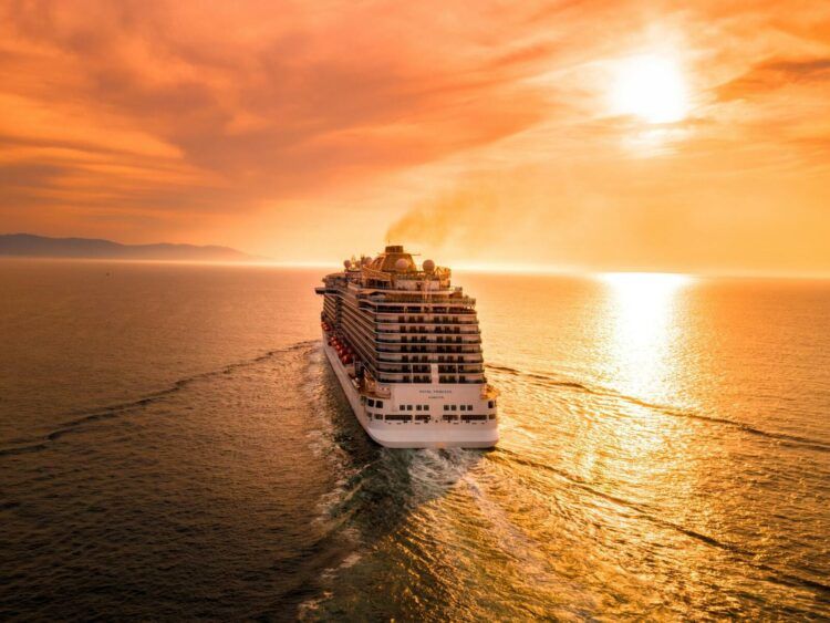 Kreuzfahrtschiff Unsplash