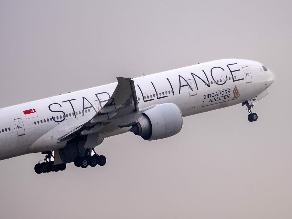 Flugzeug Singapore Airlines Star Alliance Livery