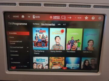 Review Turkish Airlines Business Class Airbus A330 300 Entertainment Komoedie