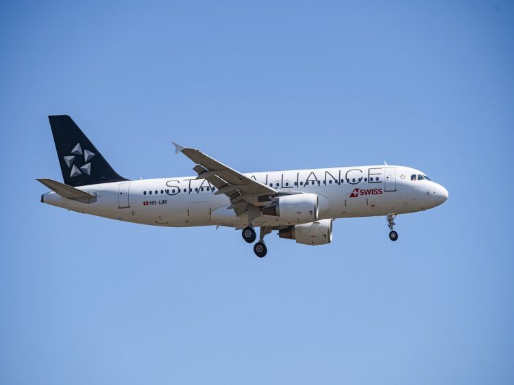 Flugzeug Swiss A320 Star Alliance Livery