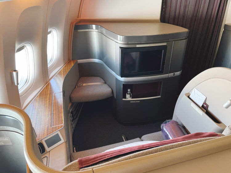 Qatar Airways First Class 777 300 Sitz 7