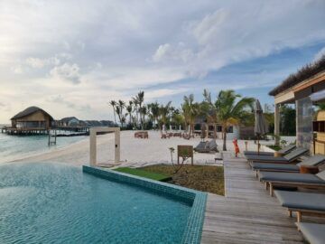 Hilton Maldives Amingiri Strand 2