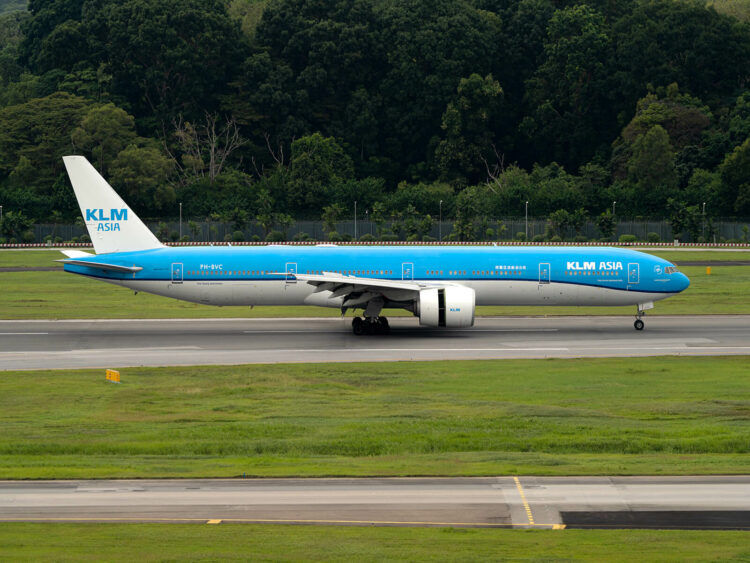 Flugzeug Klm Asia Boeing 777 300 Singapur