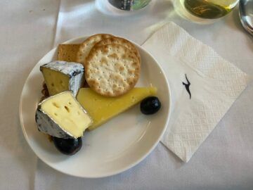 Qantas Airways Business Class Airbus A380 800 Kaese Platte