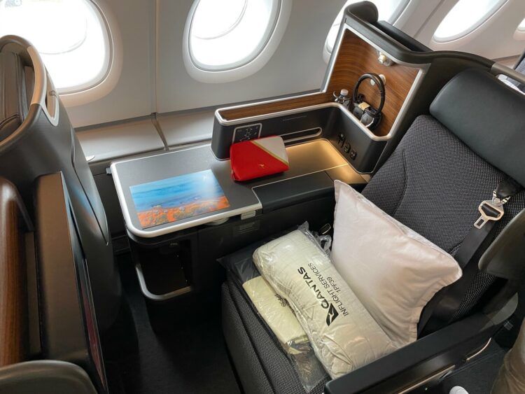 Qantas Airways Business Class Airbus A380 800 Mein Sitz Von Der Seite