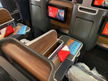 Qantas Airways Business Class Airbus A380 800 Mittelsitz Trennwand