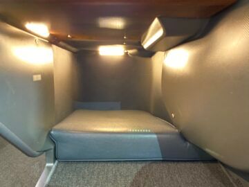 Qantas Airways Business Class Airbus A380 800 Ottoman