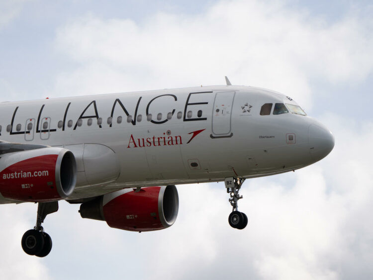Flugzeug Austrian Airlines Star Alliance Livery