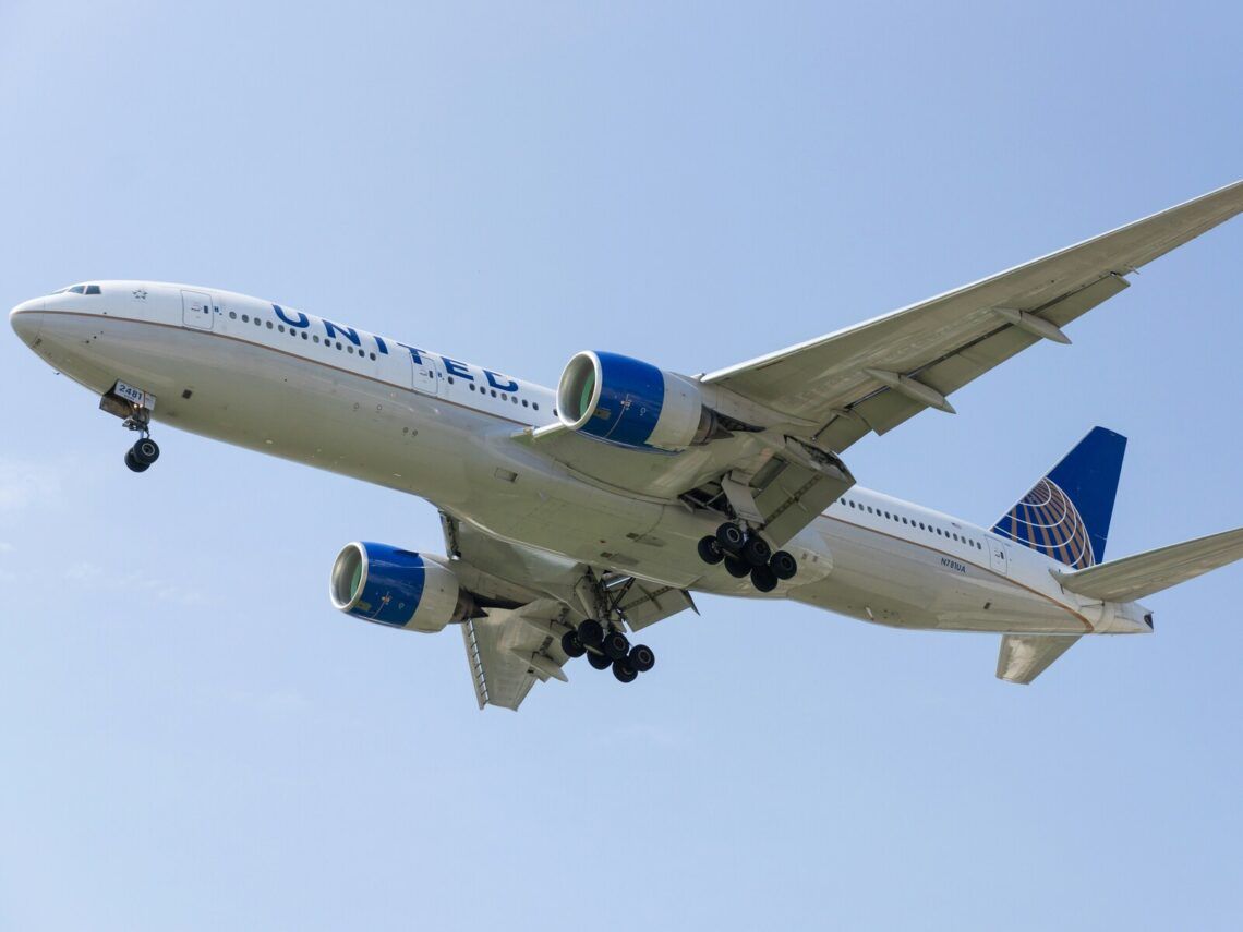 United Boeing 777 Flugzeug Unsplash
