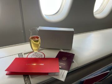 Air France La Première First Class Boeing 777 300 Champagner Am Anfang