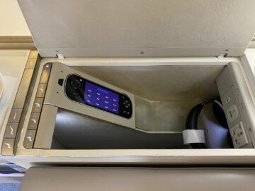 Air France La Première First Class Boeing 777 300 Fernbedienung Einstellungen Anschluesse