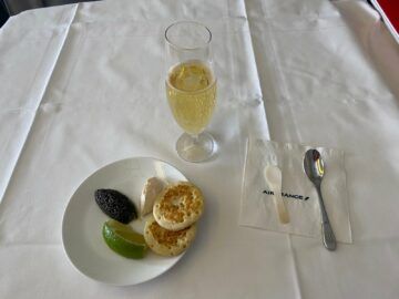 Air France La Première First Class Boeing 777 300 Kaviar Vorspeise