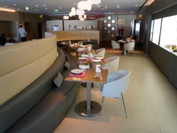 Air France La Première Lounge Paris Charles De Gaulle Blick Restaurant Bereich