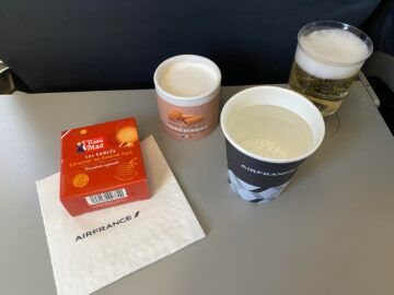 Air France La Première Lounge Paris Essen Zubringer Flug