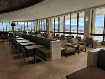 Ana Lounge Honolulu Blick In Die Lounge5