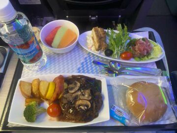 Ana Premium Economy Airbus A380 Beef Hauptgericht