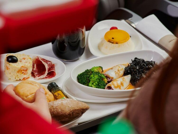 Iberia Neues Gericht Economy Class Copyright