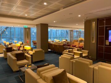 Emirates Lounge Bangkok Blick In Die Lounge2