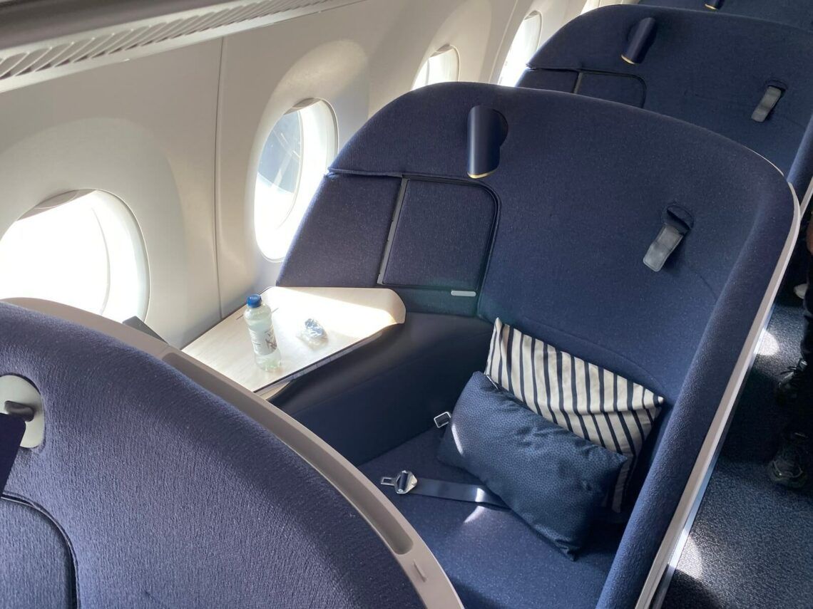 Finnair Neue Business Class Airbus A350 900 Sitz Fenster