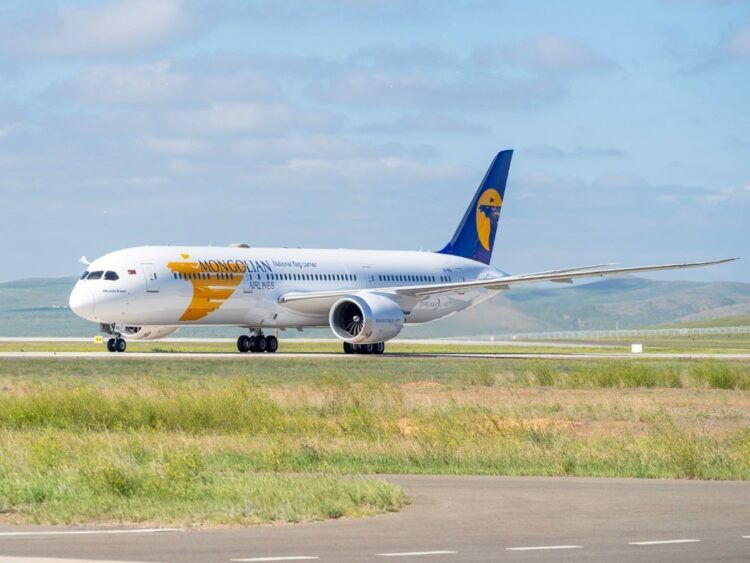 Miat Mongolian Airlines Boeing 787 9 Flugzeug Copyright