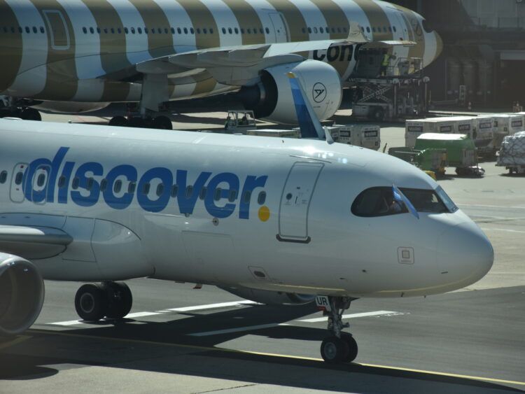 Discover Airlines Airbus A330 300 Flugzeug Frankfurt 3