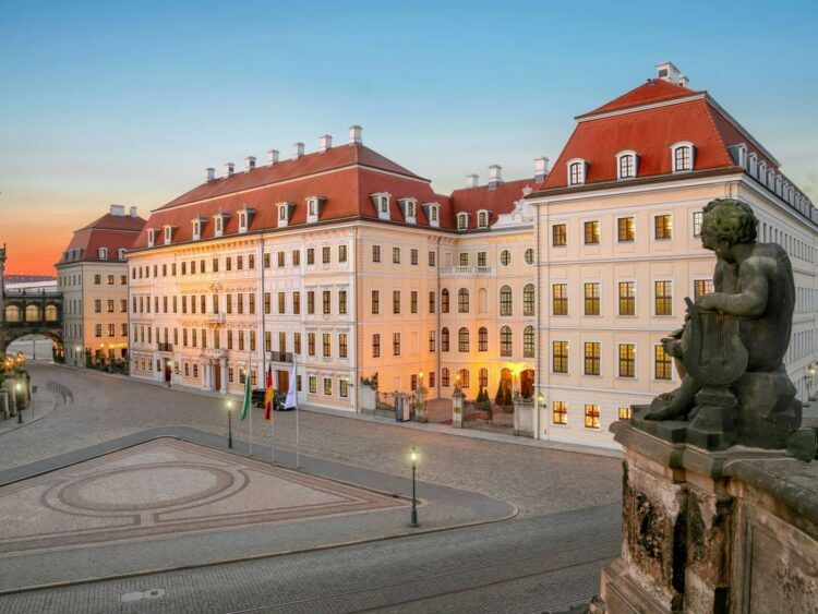 Taschenbergpalais Kempinski Dresden Fassade Coypright