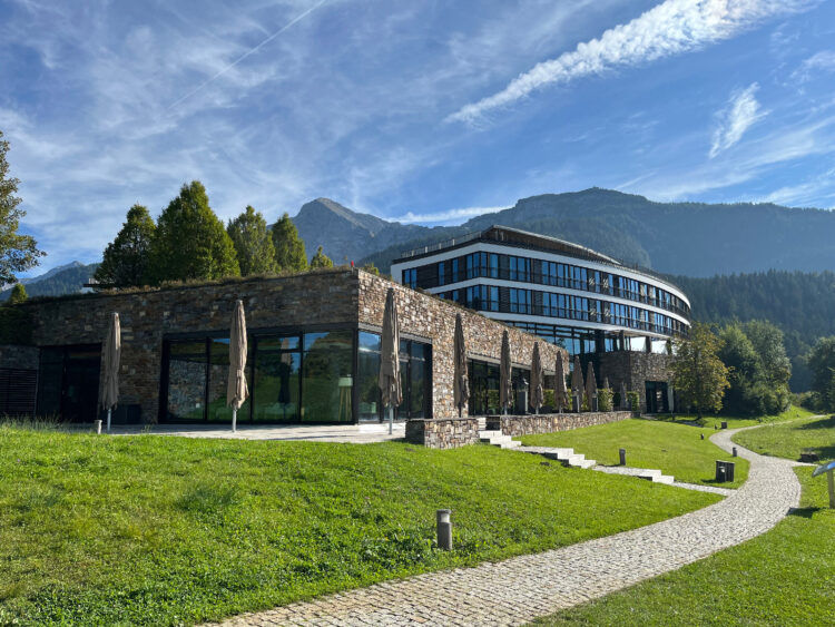 Kempinski Berchtesgaden Seitenansicht 1