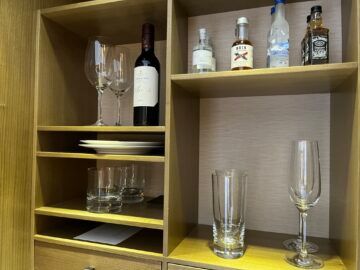 Park Hyatt Sydney Zimmer Minibar 2