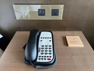 Park Hyatt Sydney Zimmer Telefon 1