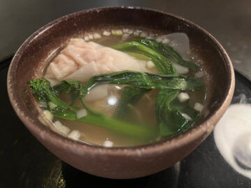 Cathay Pacific The Pier Business Class Lounge Hong Kong Noodle Bar Wonton Noodles