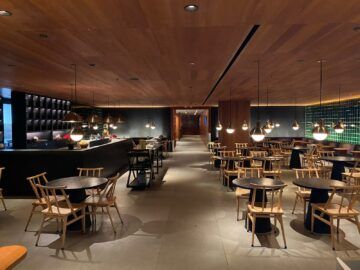 Cathay Pacific The Pier Business Class Lounge Hong Kong Tearoom 1