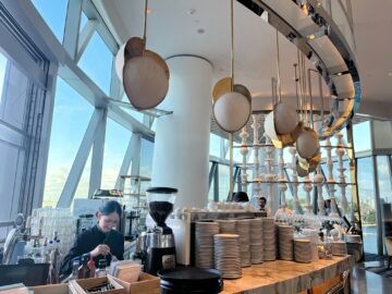 Crown Towers Hotel Sydney Fruehstueck Barista