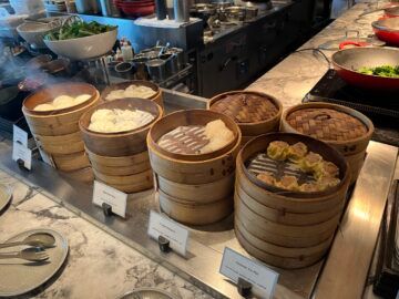 Crown Towers Hotel Sydney Fruehstueck Dumplings