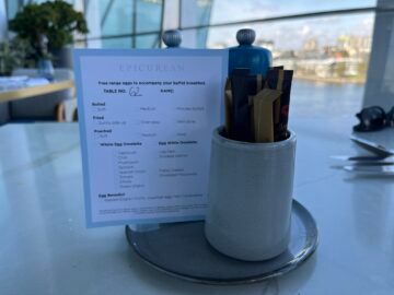 Crown Towers Hotel Sydney Fruehstueck Eierspeisen