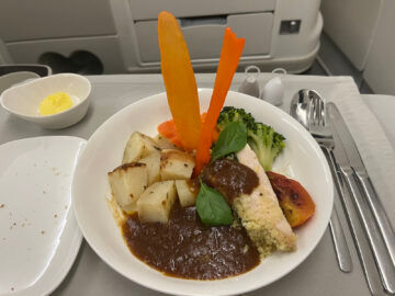 Fiji Airways Business Class Airbus A330 200 Essen Chicken Breast