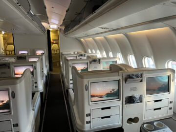 Fiji Airways Business Class Airbus A330 200 Kabine 1