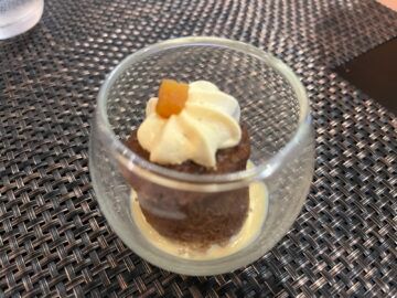 Fiji Airways Premier Lounge Nadi Buffet Dessert 2