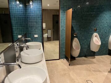 Fiji Airways Premier Lounge Nadi Wc 1