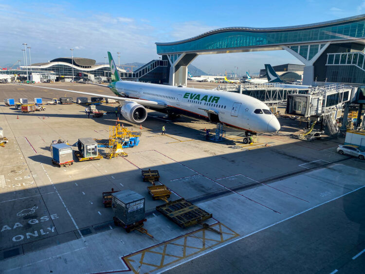 Flugzeug Evaair Skybridge Dreamliner Hongkong 787 10