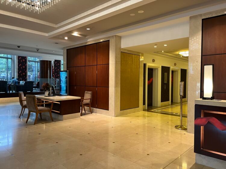 Shangri La Sydney Lobby